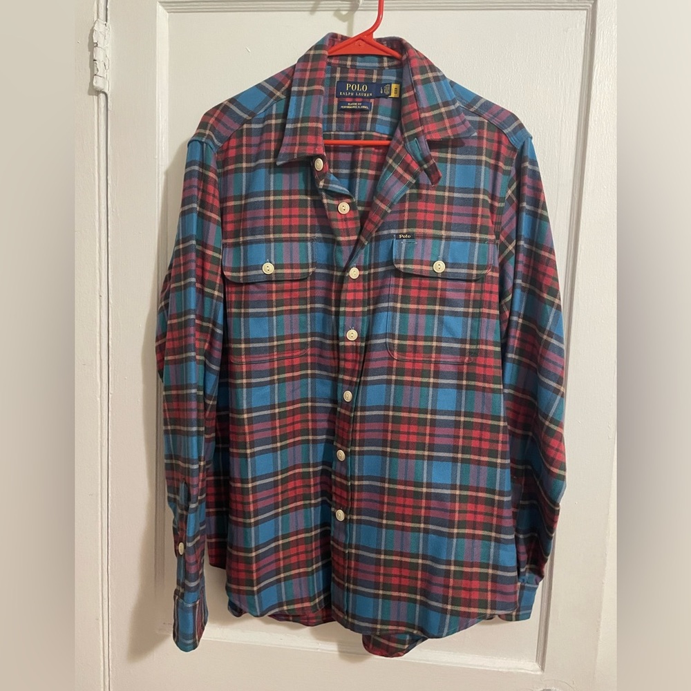 Polo size large no damages